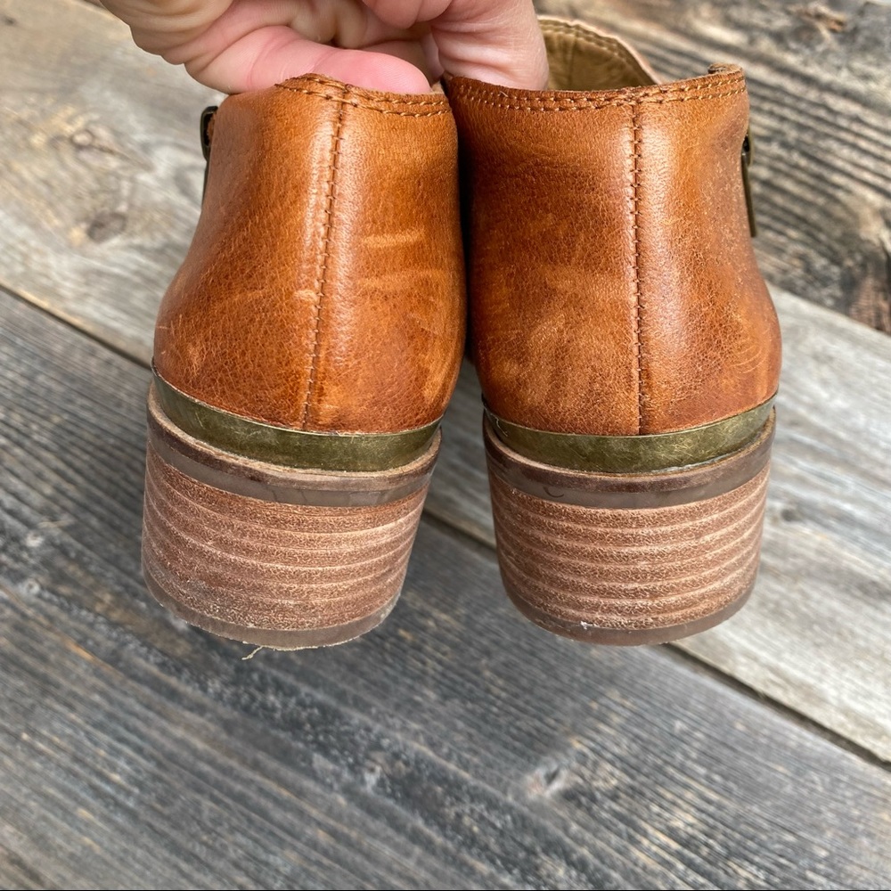 Lucky Brand Koben Tan Leather Ankle Booties - Picture 7 of 9